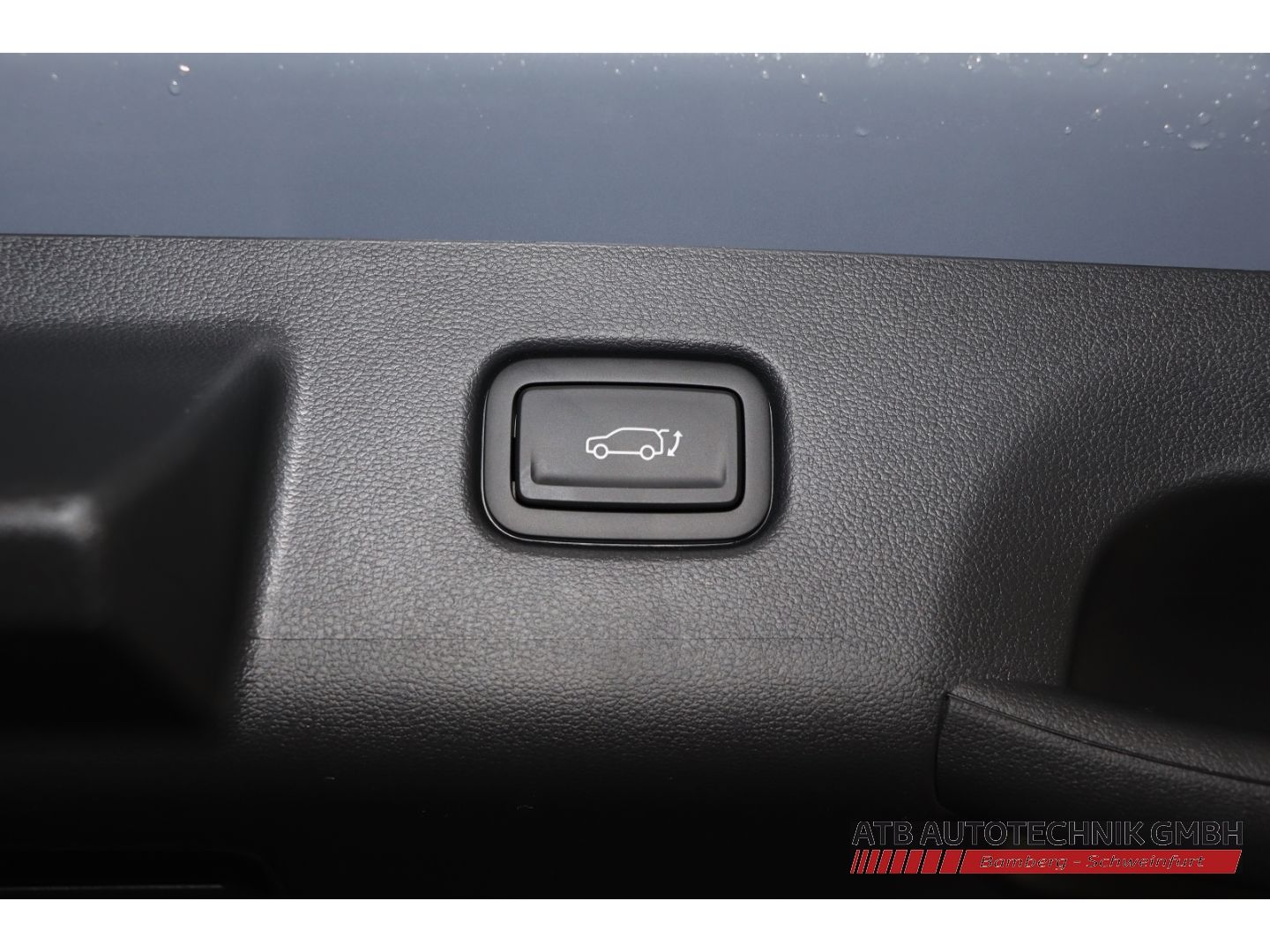 Fahrzeugabbildung Hyundai KONA Elektro MY26 65kWh 204 PS 2WD N Line Assiss