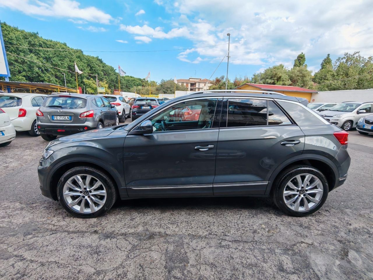 Volkswagen T-Roc 2.0 TDI SCR 150 CV DSG Advanced imagem 3