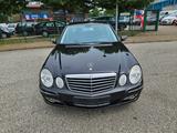 Mercedes-Benz E-Klasse Lim. E 200CDI AVANTGARDE-XENON-NAVI-AHK - Mercedes-Benz E 200 aus 2008