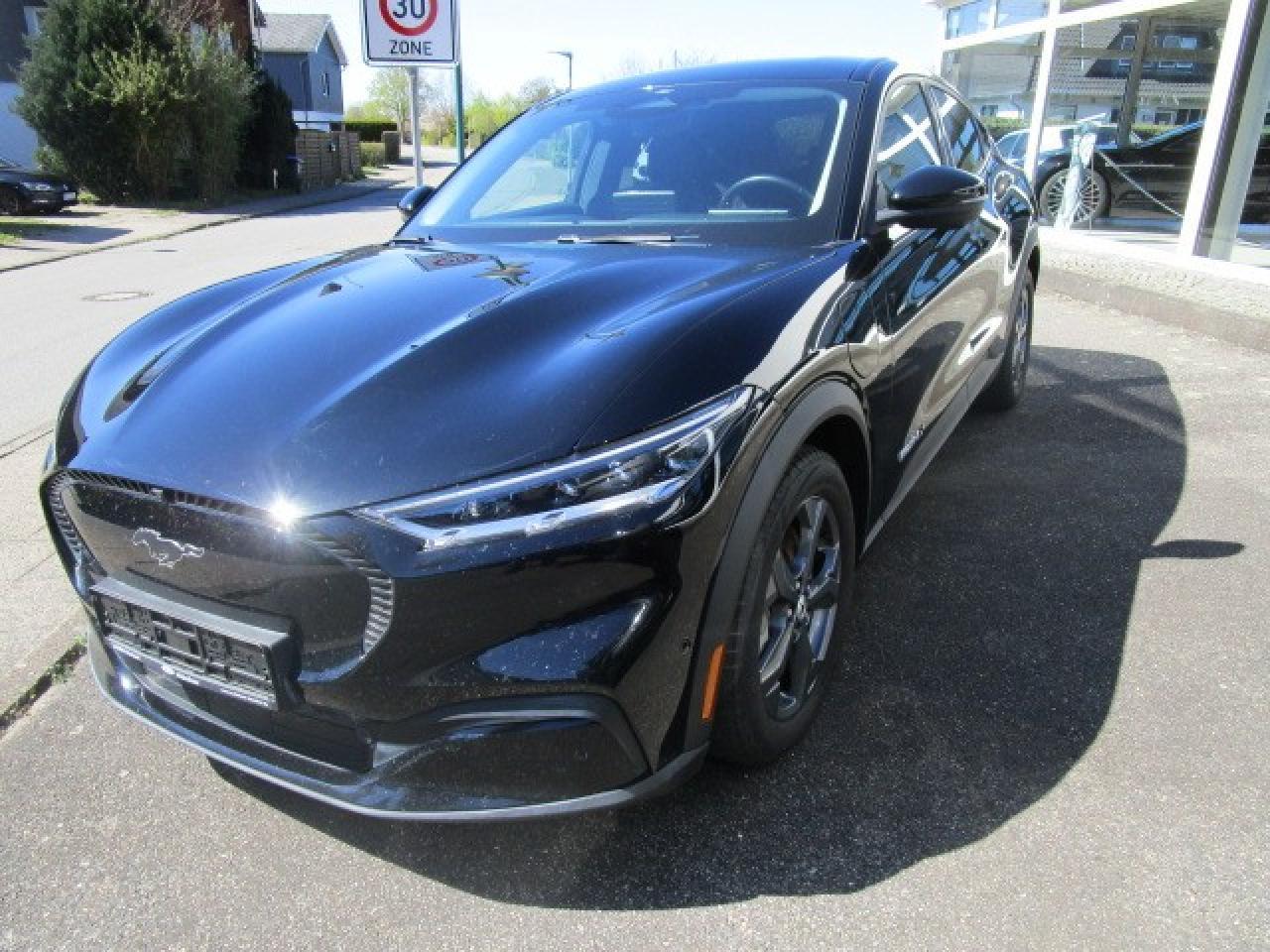 Ford Mustang Mach-E Basis