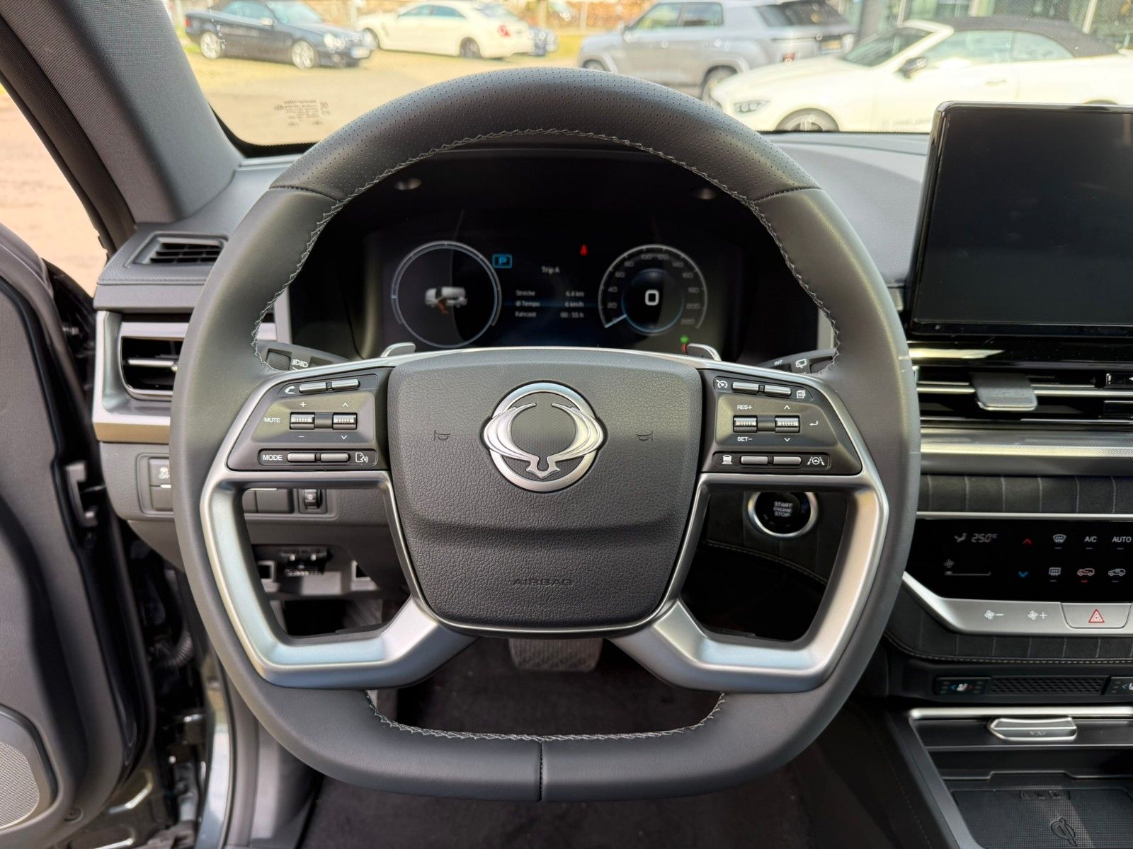 Fahrzeugabbildung KGM REXTON+LUX+360*KAMERA+LEDER+20ZOLL+ALLRAD+MEMORY