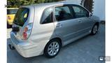 Suzuki Liana 1,6 Comfort Komb: fährt, bremst, lenkt - Suzuki Liana: Allradantrieb