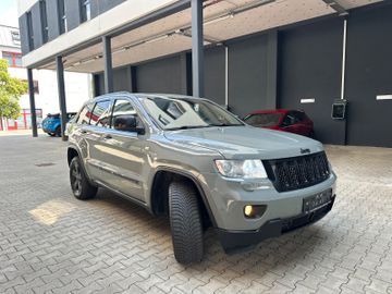 Jeep Grand Cherokee - 3