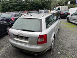Audi A4 2.4 Avant - Audi A4 aus 2002: Kombi