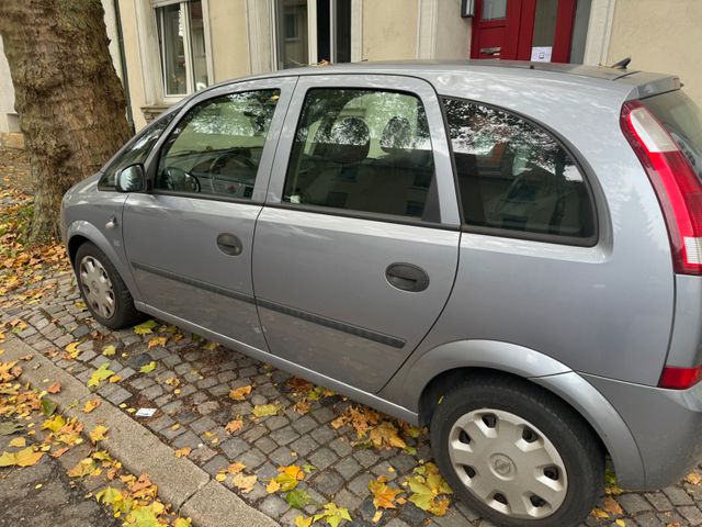 Opel Meriva 1.6 -