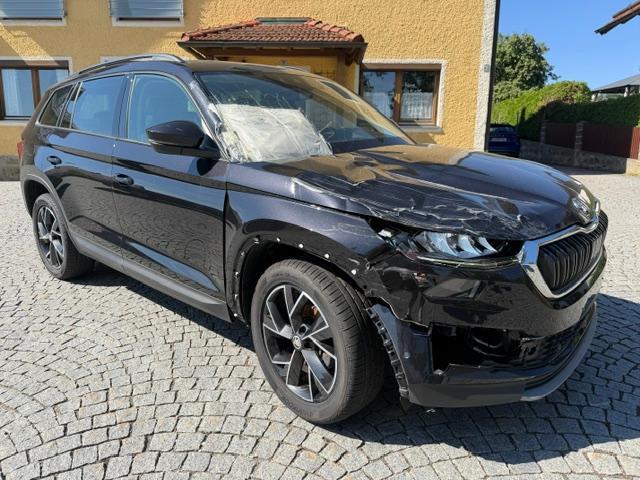 Skoda Kodiaq 2.0 TDI*LED*ACC*PANO*KESSY*SHZv+h*KAM*uvm