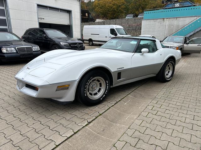 Corvette C3 Stingray V8 Targa Leder H-Kennzeich.