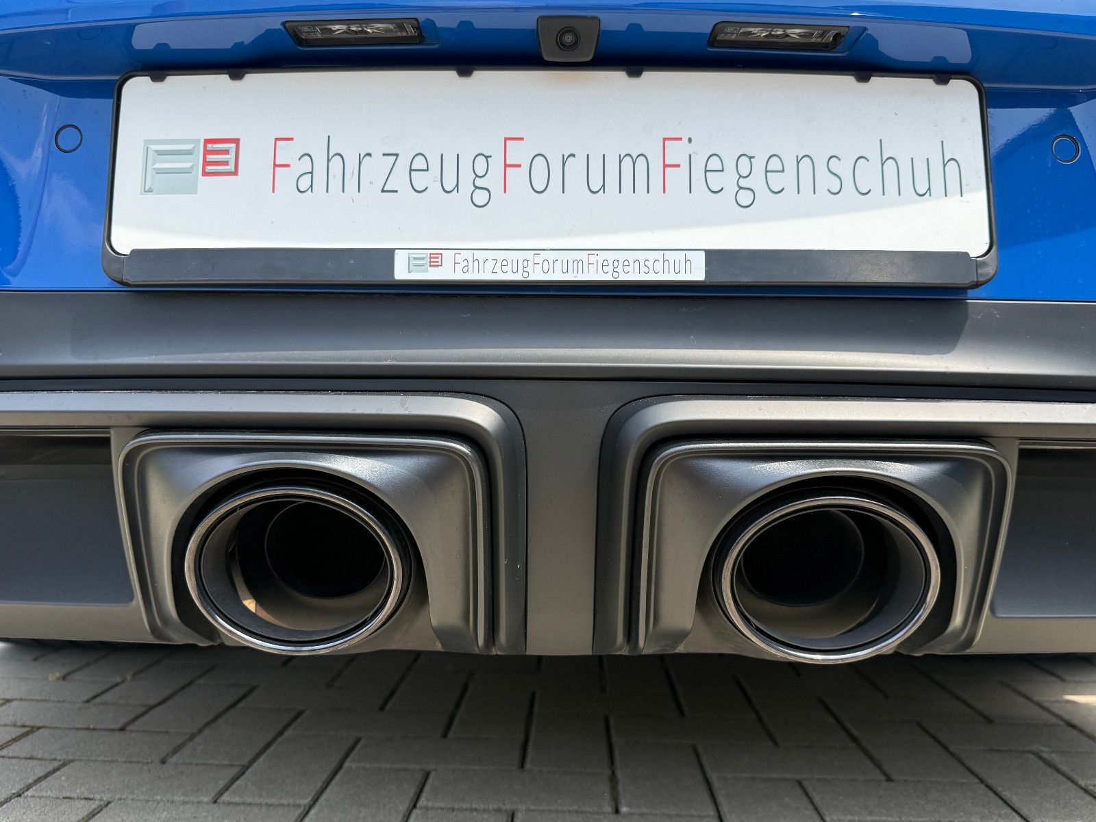 Fahrzeugabbildung Porsche 992.2/911 Targa 4 GTS-18Wege-Lift-BOSE-Steuer!