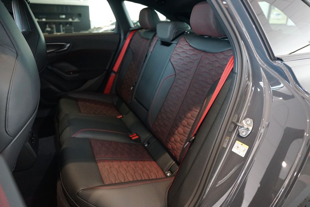 AUDI RS5 Avant | Carbon | Keramik | Pano | Tech pro AUDI RS5 Avant | Carbon | Keramik | Pano | Tech pro