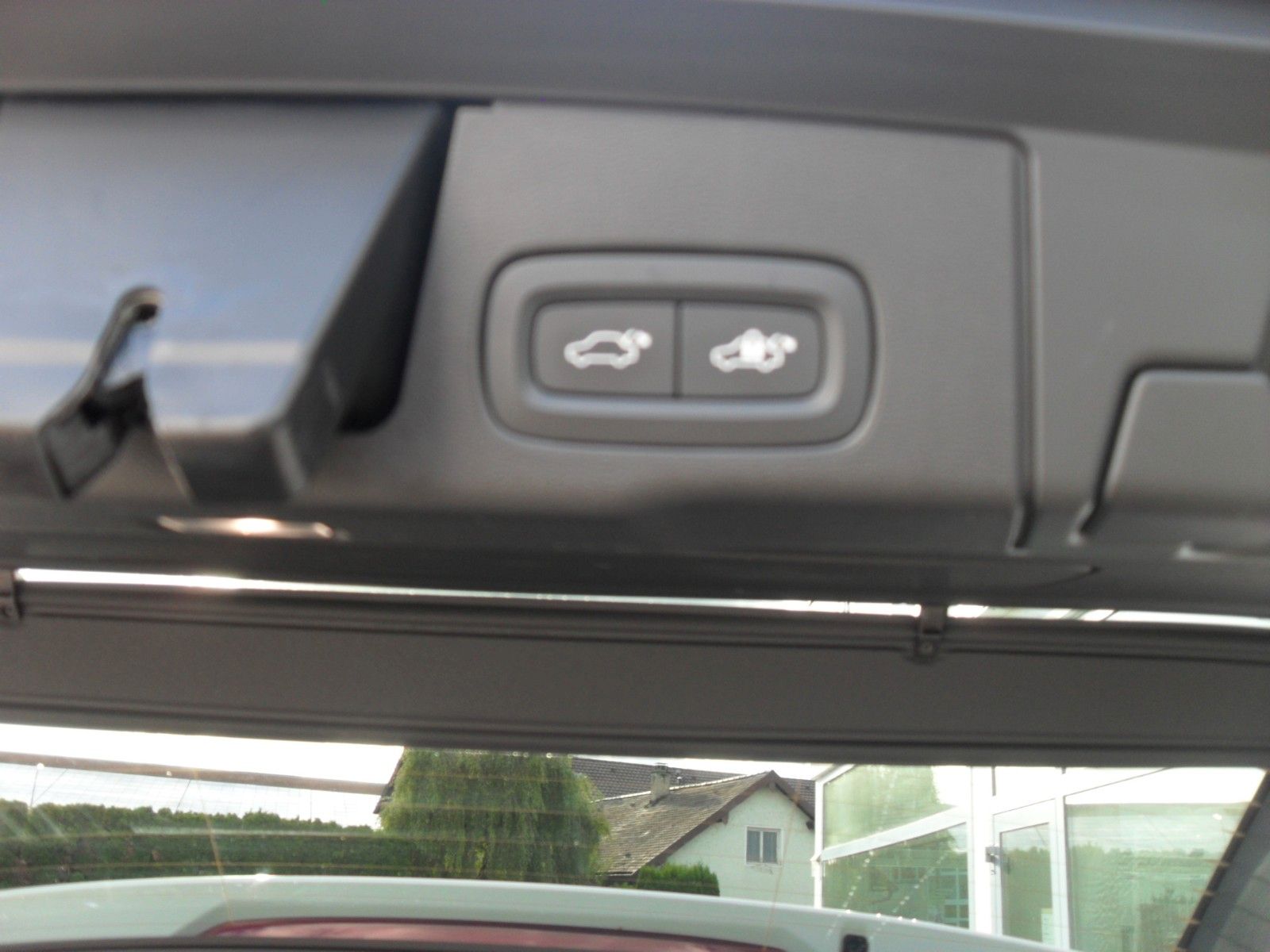 Fahrzeugabbildung Volvo XC60 T6  Inscription Expression