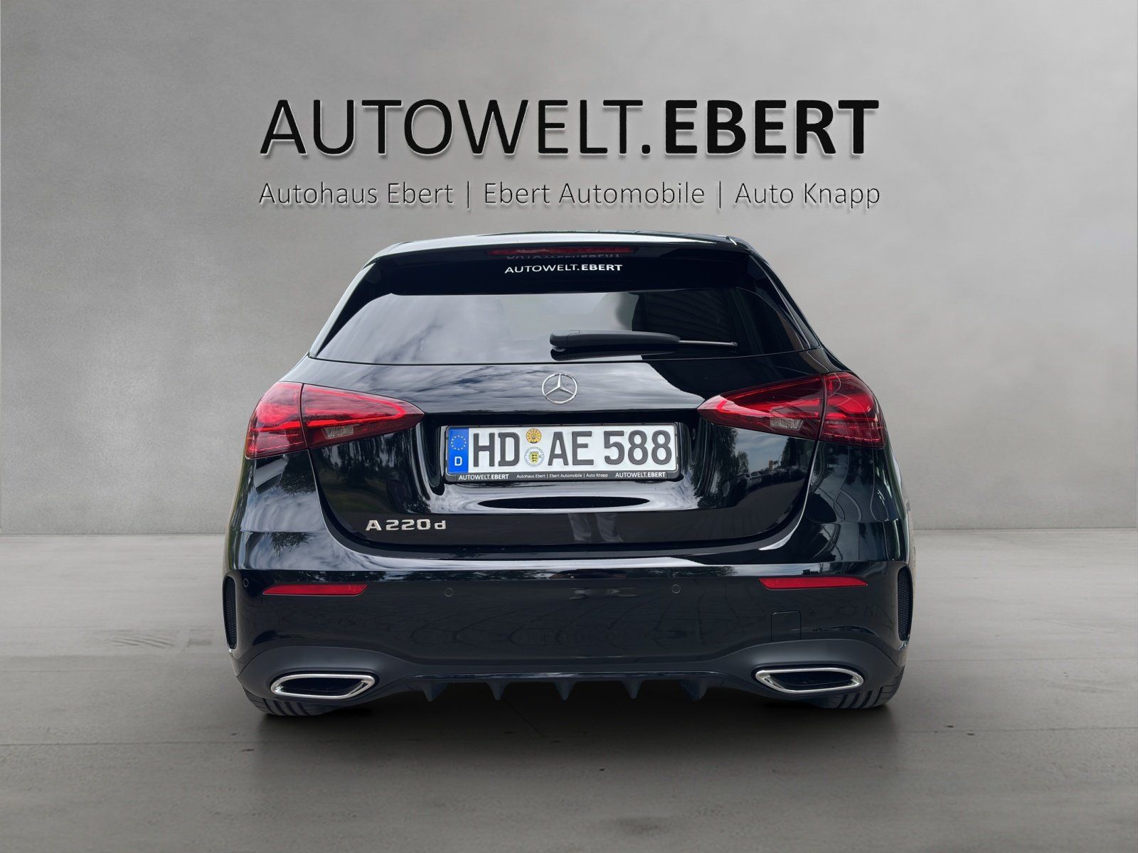 Fahrzeugabbildung Mercedes-Benz A 220 d AMG 360 Distr AHK DigiLight Pano Burme