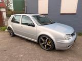 Volkswagen VW Golf 4 GTI 2.3 V5 Highline TÜV NEU - Volkswagen Golf aus 1999: GTI
