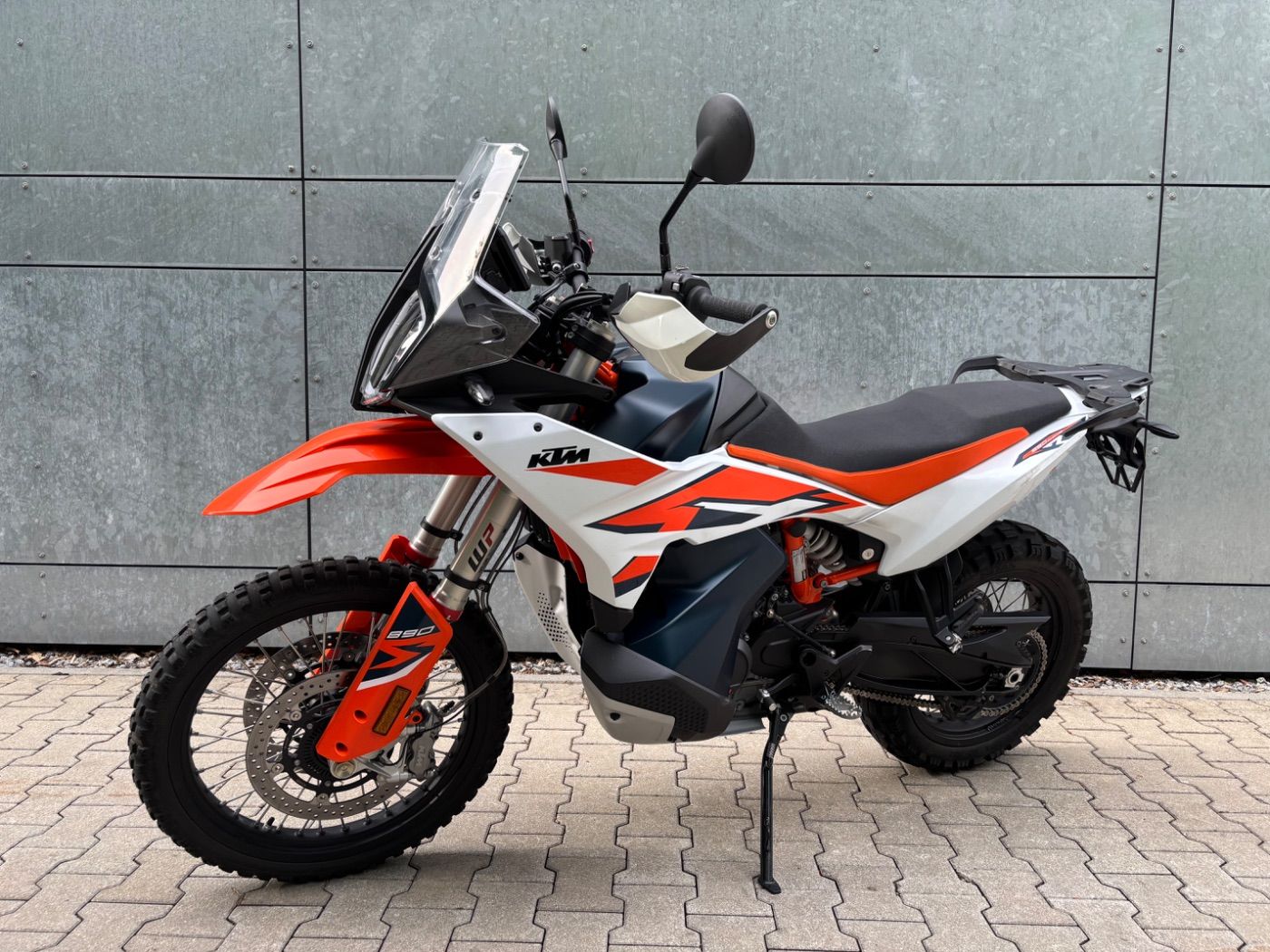 Fahrzeugabbildung KTM 890 Adventure R Tech Pack