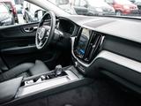 Volvo XC60 Plus Dark Recharge Plug-In Hybrid AWD T8 Tw - Volvo: X60
