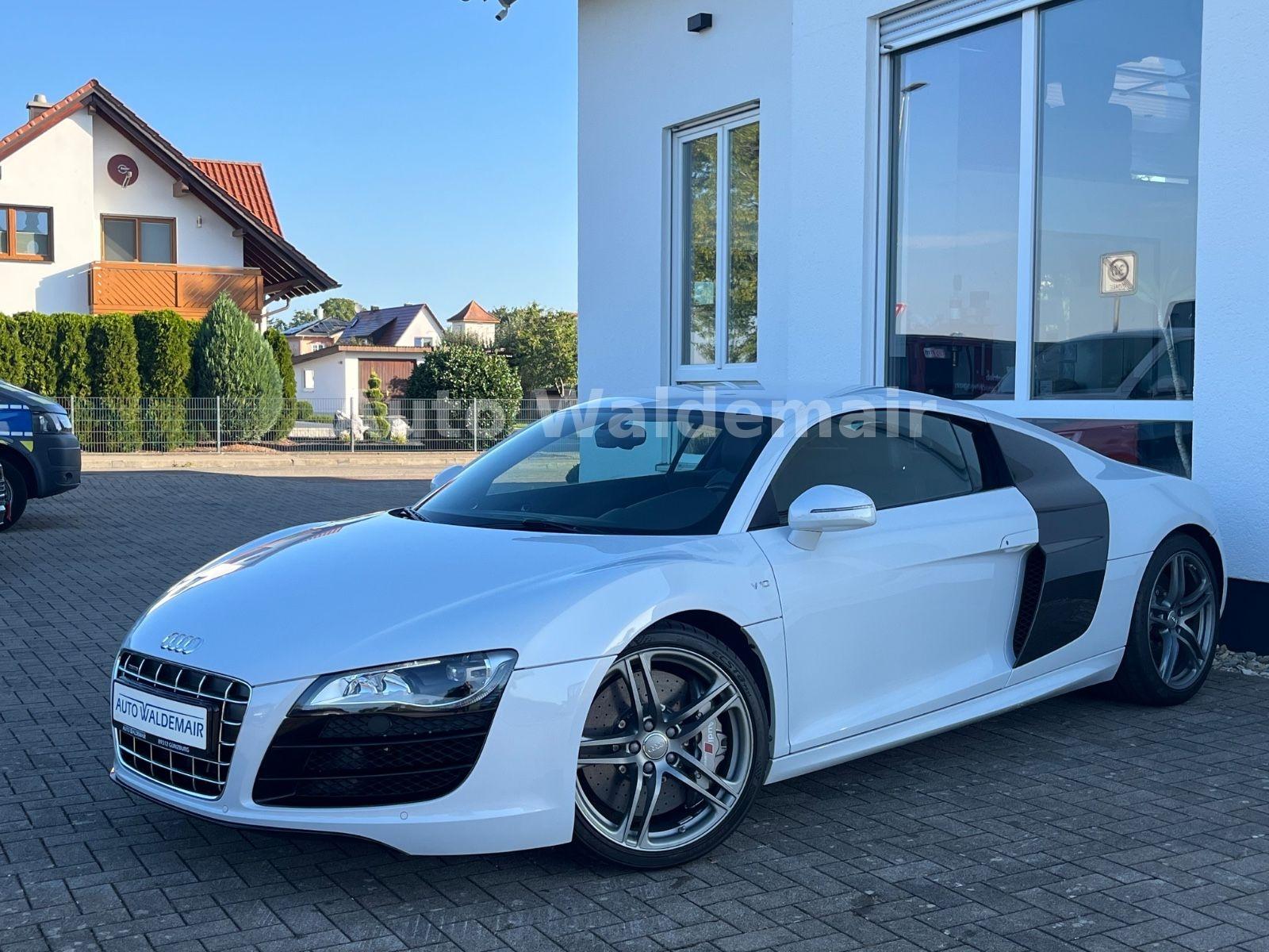 Audi R8 Coupe 5.2 FSI quattro Carbon Alcantara Kamera