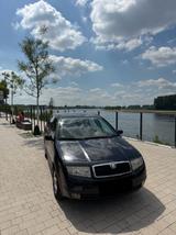 Skoda Fabia Combi 1.4 16V Comfort Automatik Comfort - Skoda Fabia aus 2002: Kombi