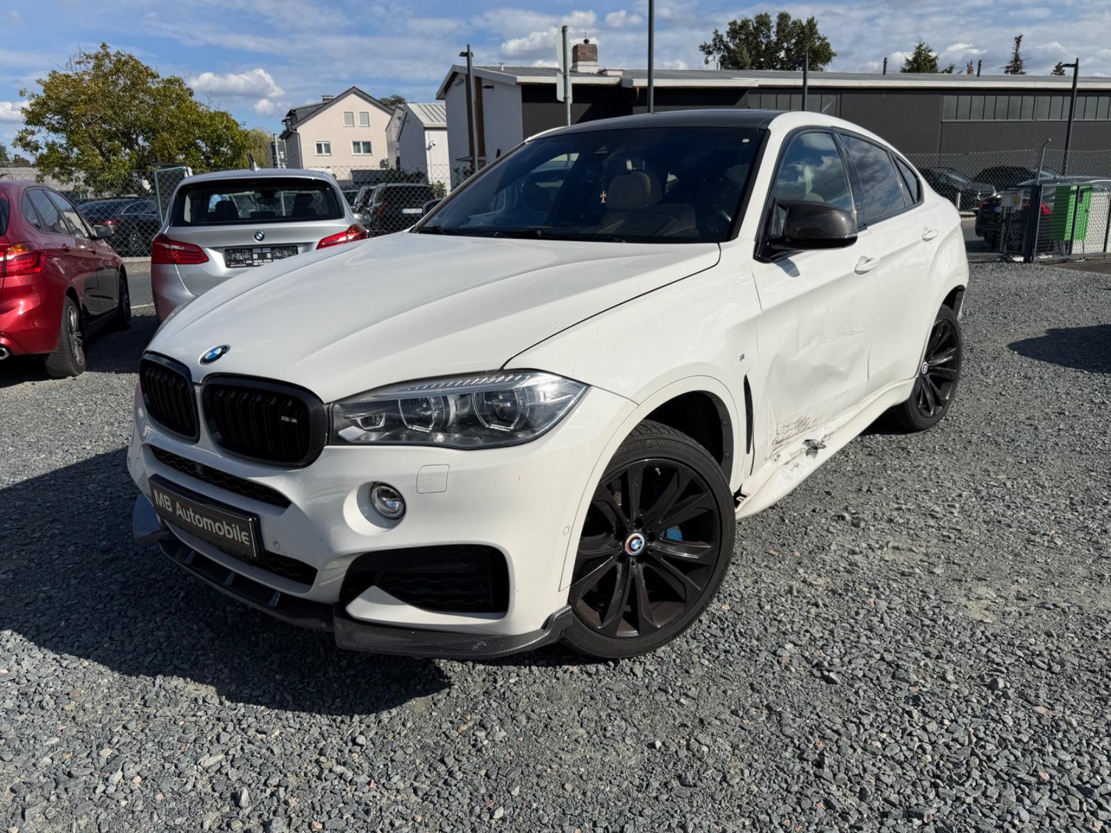 BMW X6 xDrive 50 i  M* Unfallfahrzeug* GSD/Navi/360*