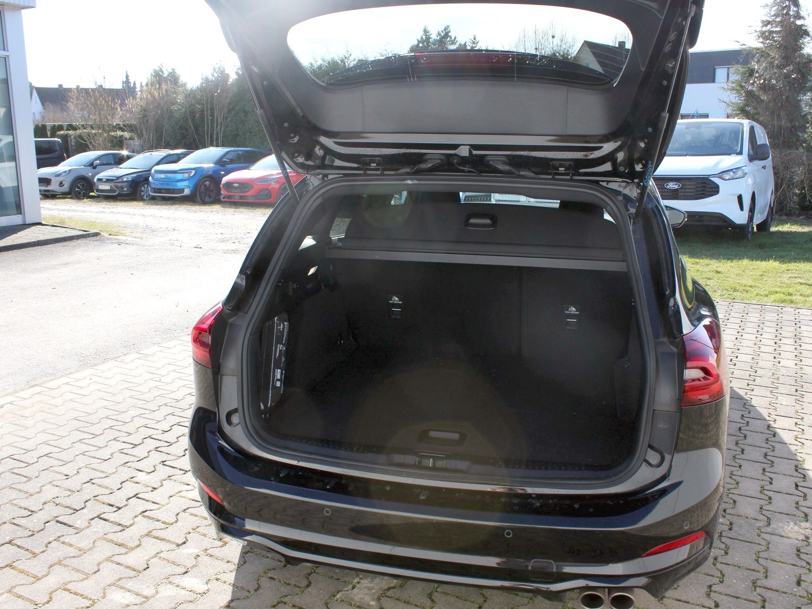Fahrzeugabbildung Ford Focus ST-Line 1,0 EcoBoost