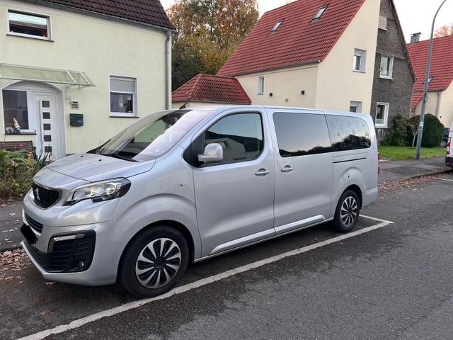 Peugeot Traveller L3