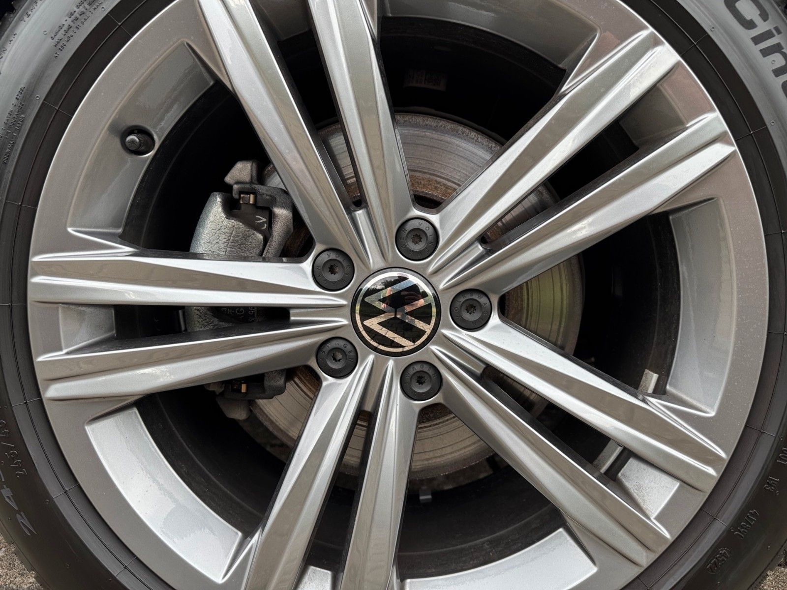 Fahrzeugabbildung Volkswagen Arteon Shooting Brake R-Line 2.0 TSI