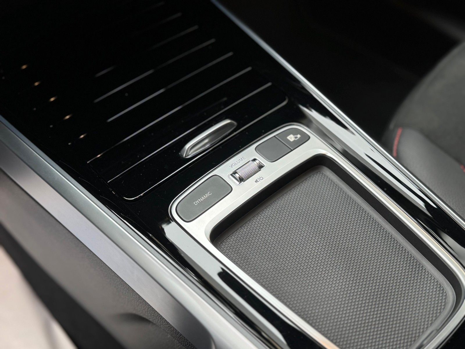 Mercedes-Benz GLB*200d*AMG*AHK*Ambiente*Werksgarantie*Keyless* foto 17