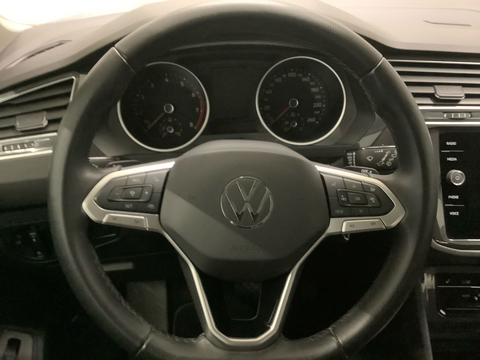 Tiguan Life 1,5 TSI 110 kW DSG Matrix, Leder, A