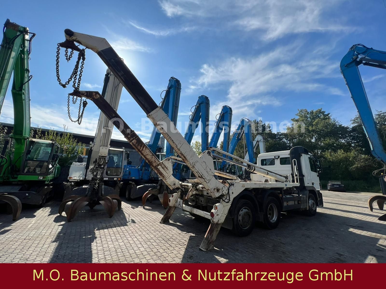 Fahrzeugabbildung Mercedes-Benz Actros 2541/ AC / Euro 5 /L+L Achse/Meiler AK 16