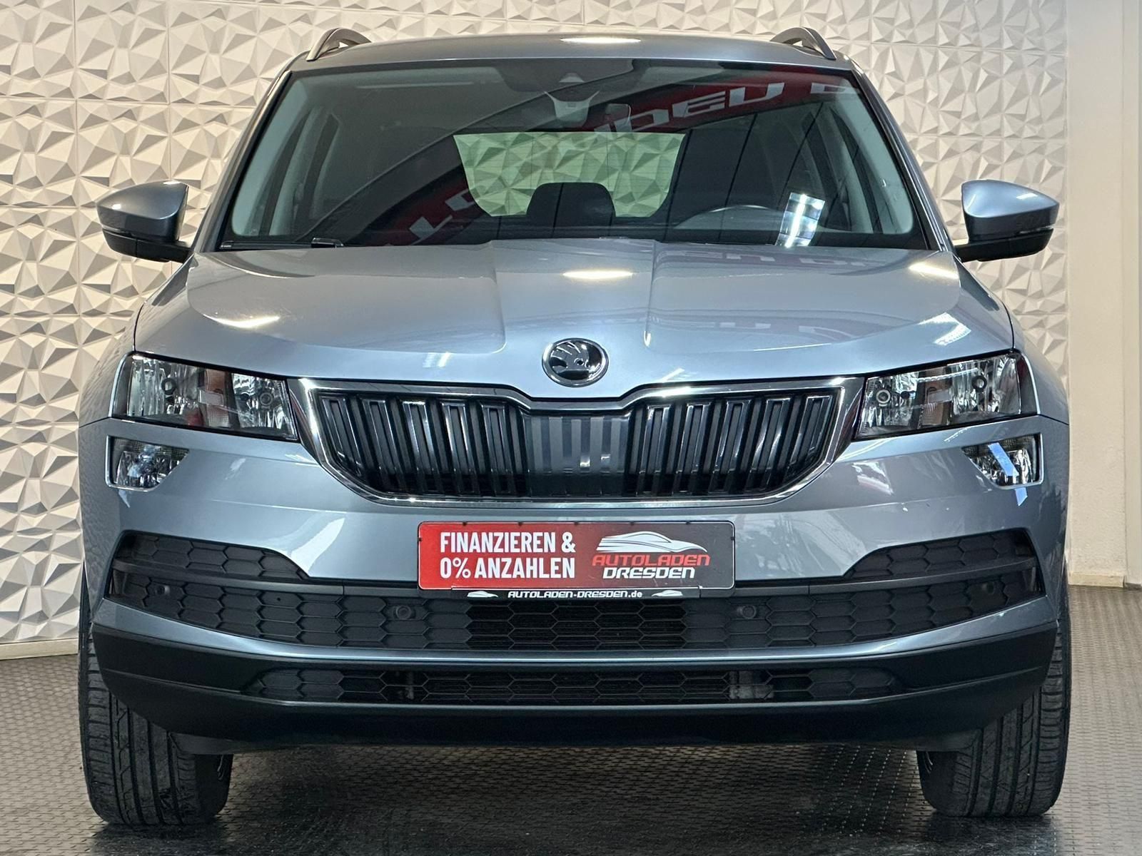 SKODA Karoq 1.0TSI STYLE* SHZ#NAVI#TEMPO#PDC#KEYLESS - Image 3