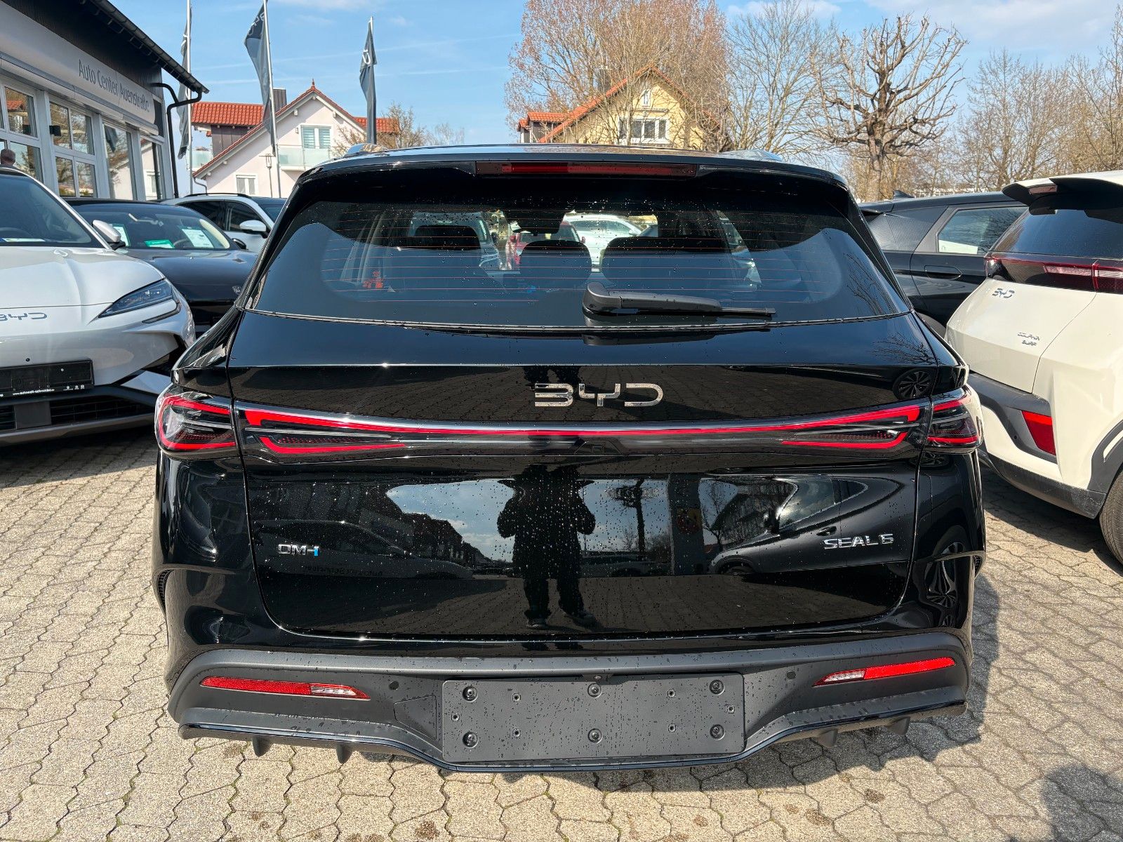 BYD SEAL 6