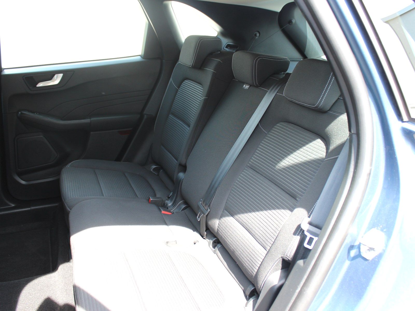 Fahrzeugabbildung Ford Kuga Titanium 1,5 EcoBoost Start/Stopp