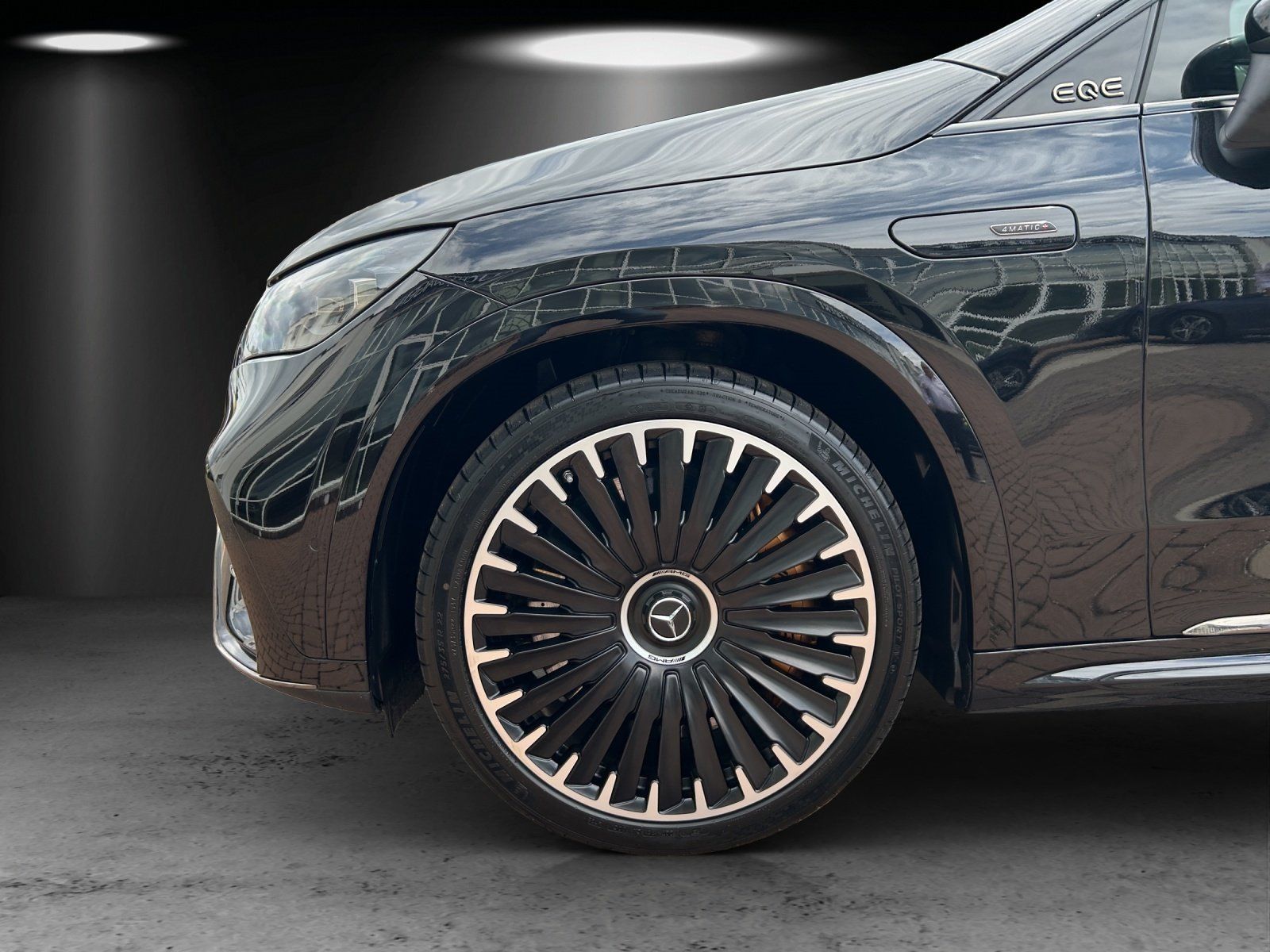 Fahrzeugabbildung Mercedes-Benz EQE 53 AMG Premium DYNAMIC+ Keramik DISTRO Hyper