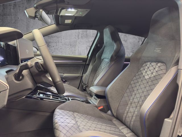Volkswagen Golf - Bild 8