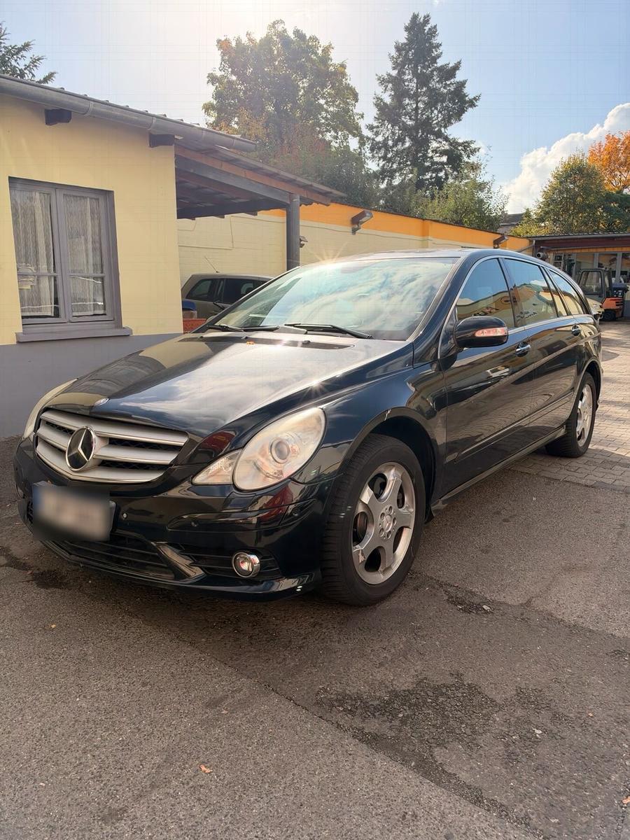 Mercedes-Benz R 500