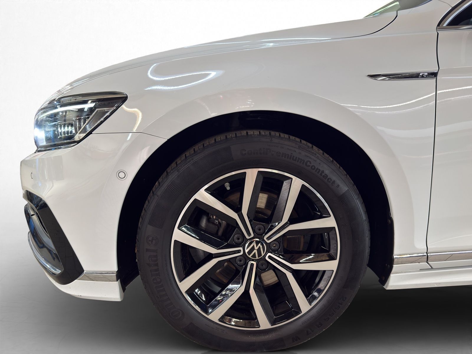 Volkswagen Passat Variant - Bild 11