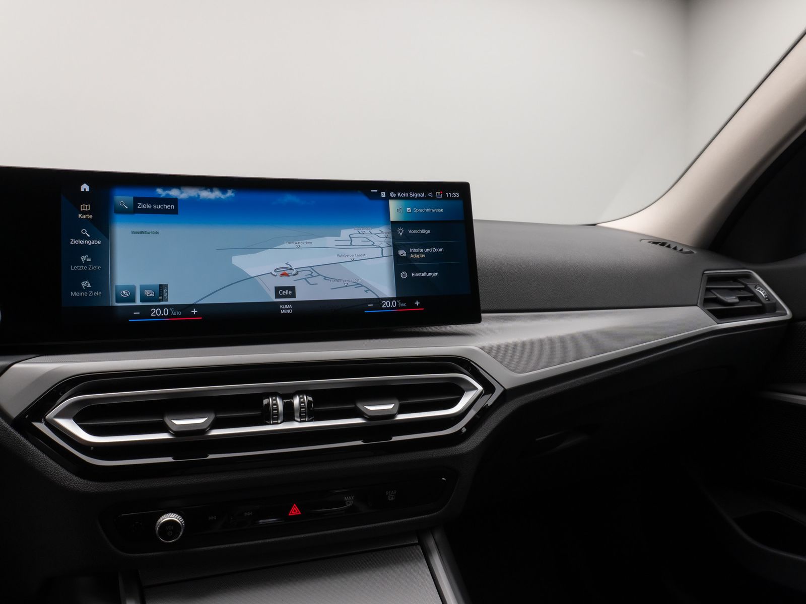Fahrzeugabbildung BMW 330e DAB CockPit+ PDC LED Geschwindigkeitsreg.