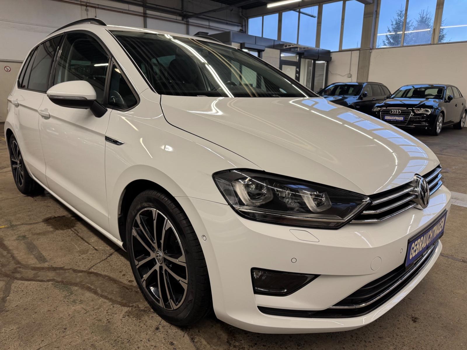 Volkswagen Golf SportsvanVII Lounge-DSG-Xenon-AHK-1 Hand