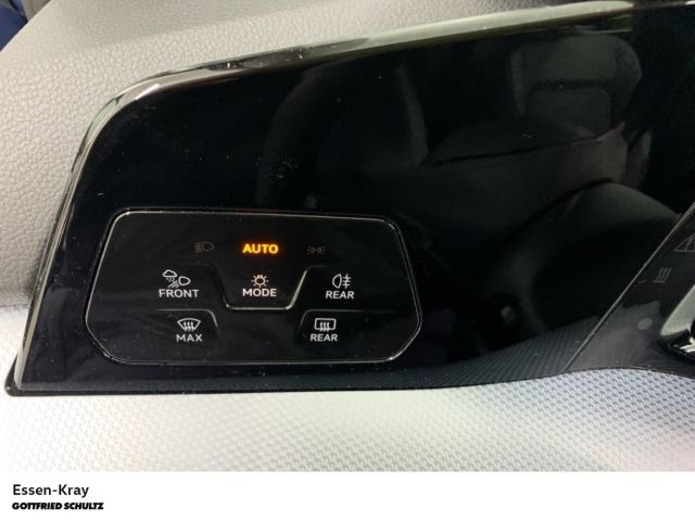 Volkswagen Golf - Bild 11
