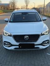 MG EHS 1.5 T Luxury  - weiße MG EHS