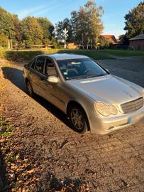 صورة 10 لـ 2004 Mercedes-BENZ C 180