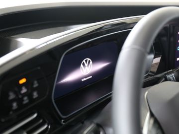 Volkswagen Caddy Maxi 2.0TDI DSG STYLE LED NAVI STANDHZ AHK