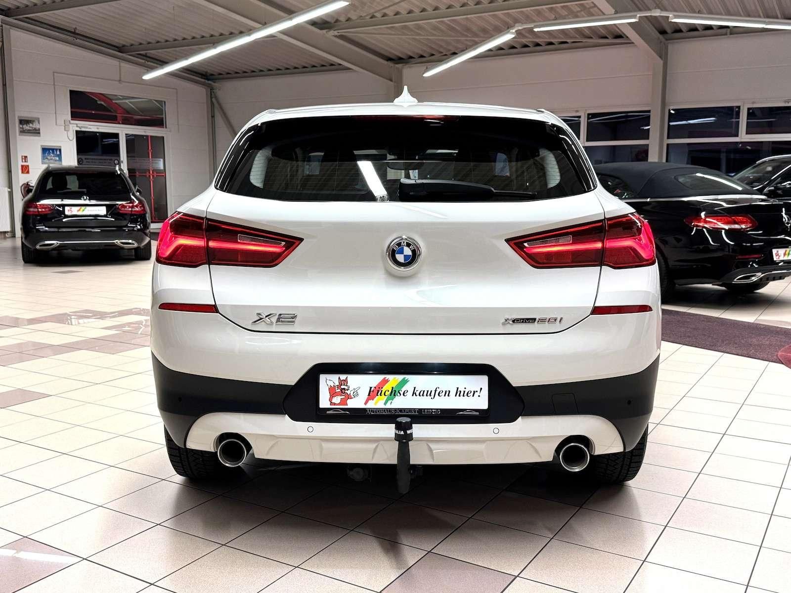 Fahrzeugabbildung BMW X2 xDrive 20i /LED/Navi/Ahk/VZE/Park-Ass 141 ...