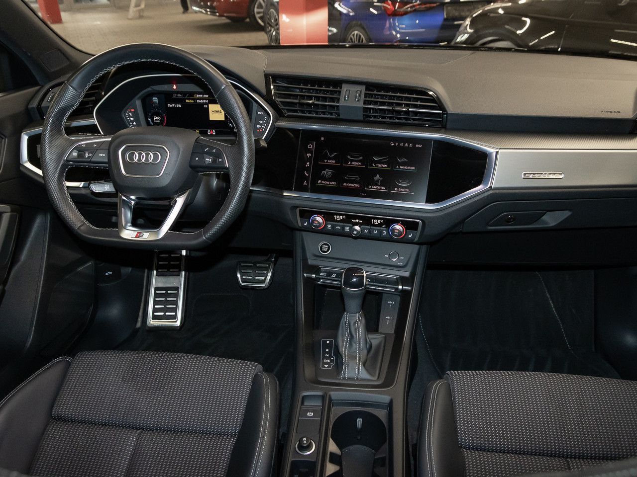 Audi Q3 Sportback 40 TFSI quattro S line Keyless 19'' foto 11