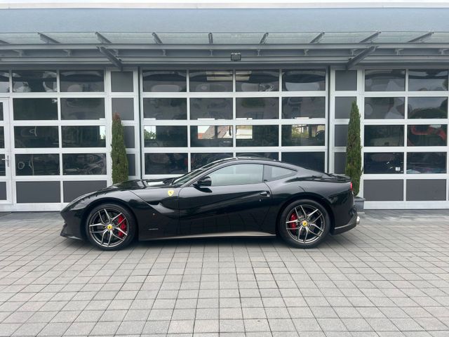 Ferrari F12