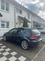 Volkswagen Golf 1.8 TSI Highline Aktionsmodell Highline - Volkswagen Golf: Aktionsmodell