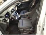 Audi Q4 45 e-tron advanced,LED,AHK - weiße Audi Q4