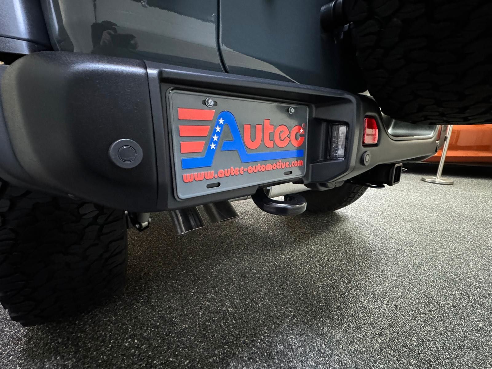 Fahrzeugabbildung Jeep MOAB 392-6.4L HEMI V8-WINDE-SKY ONE-35"