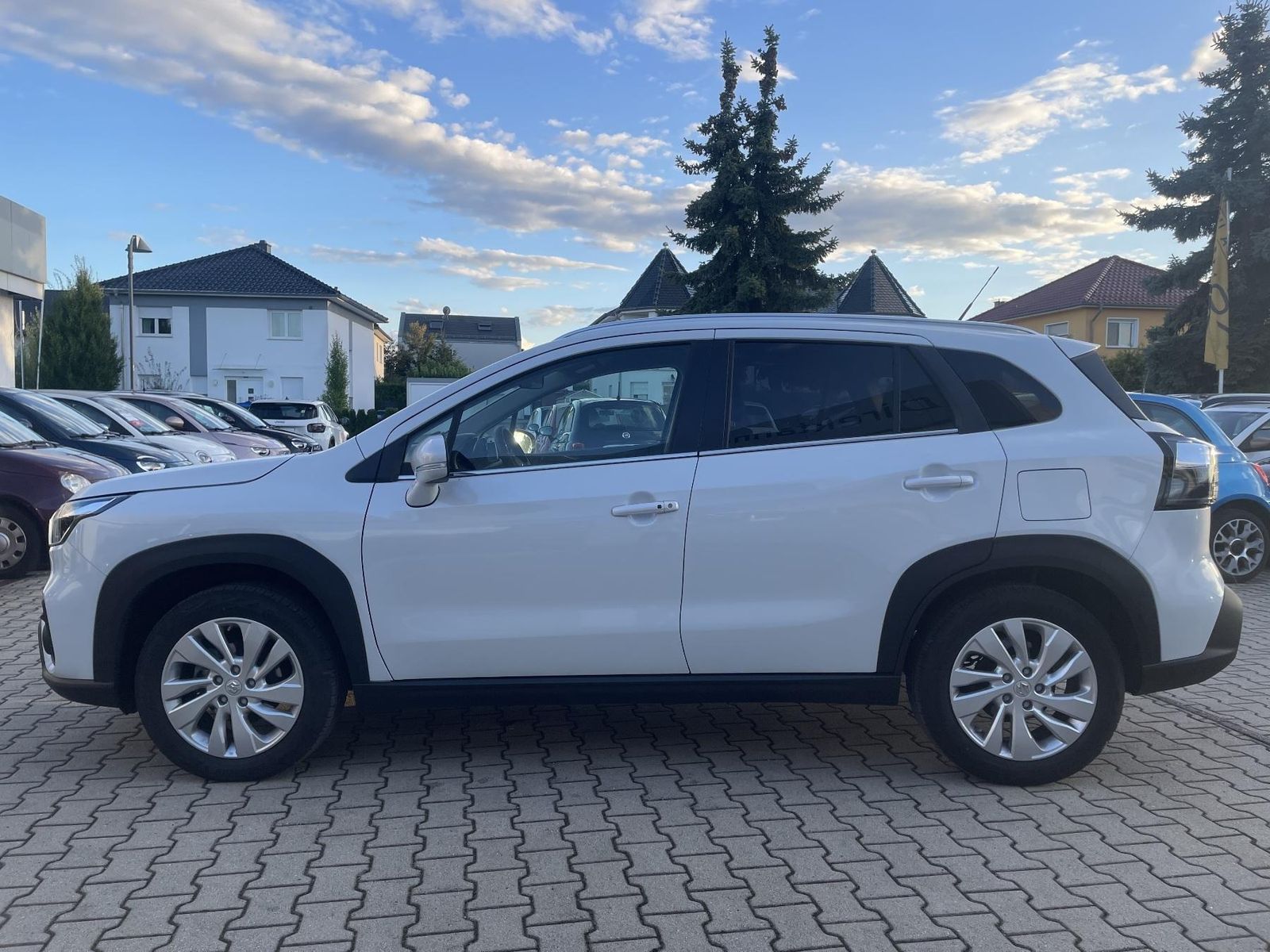 Suzuki (SX4) S-Cross - Bild 3
