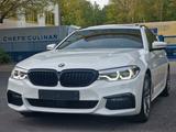 BMW 530 d X DRIVE M SPORT PAKET*HEADUP*PAN*GARANTIE - BMW 530 in Duisburg