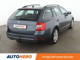 Skoda Octavia 2.0 TSI Style Aut.*NAVI*SHZ*TEMPO* - Skoda Octavia Gebrauchtwagen in Frankfurt