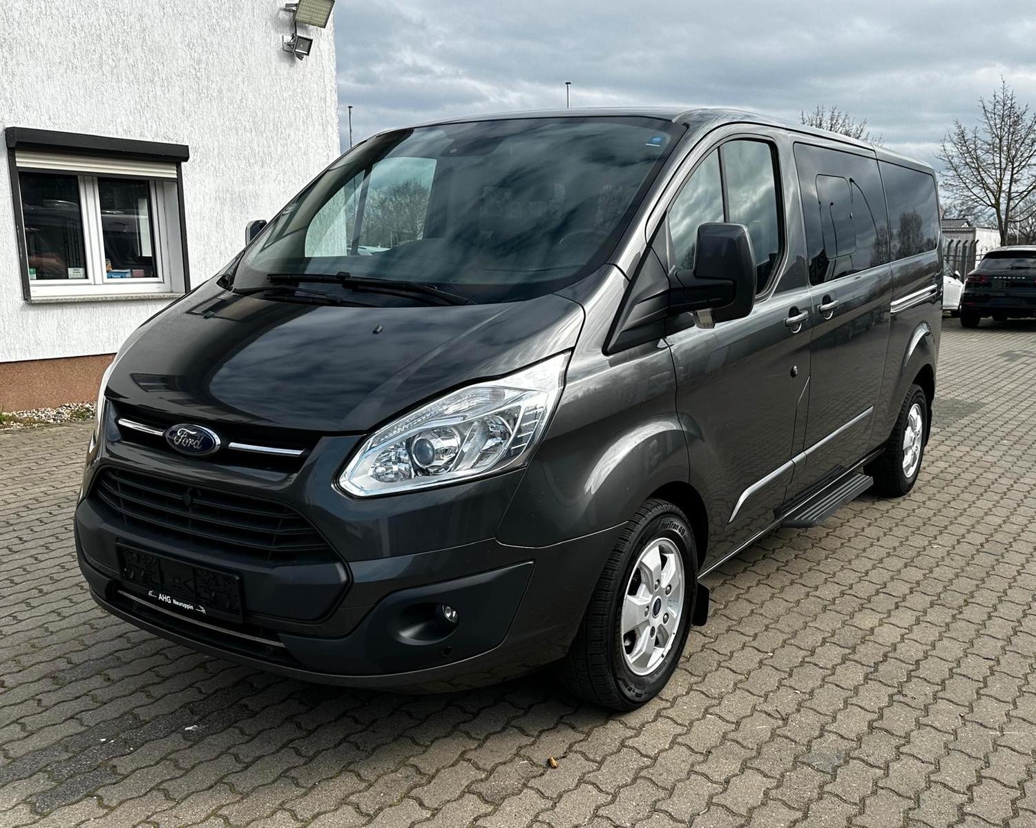 Ford Tourneo Custom Titanium L2 Automatik